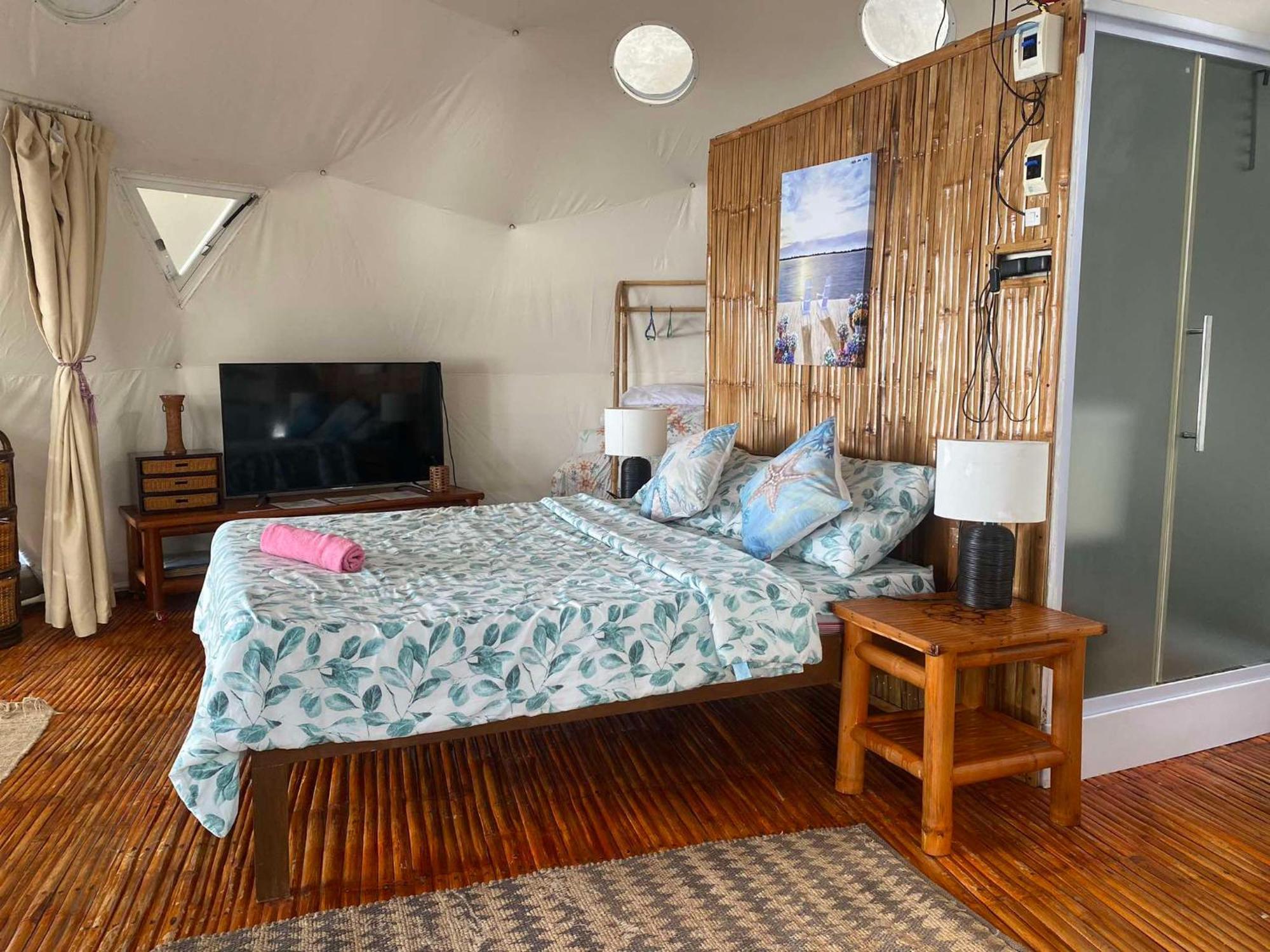 Glamping Dome Dauin Beach Resort Eksteriør bilde